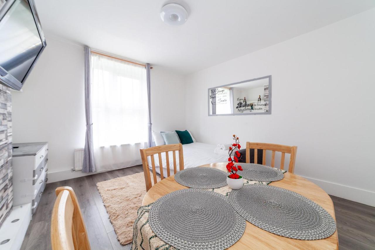 Wonderful Flat Near Little Portugal Apartamento